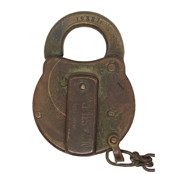 Antique Yale and Town MFG CO Pad Lock Cast Iron Heart Shape 9” Chain No Key - Picture 5 of 15